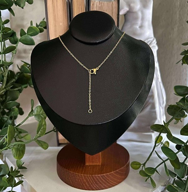 Celtic Knot Pendant Necklace