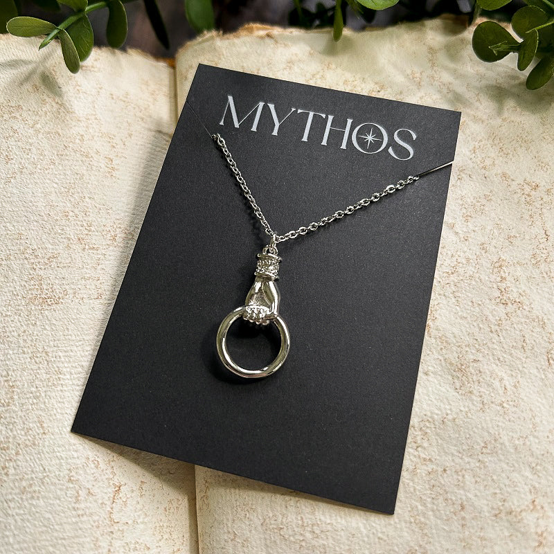 Victorian Hand Necklace (Silver)