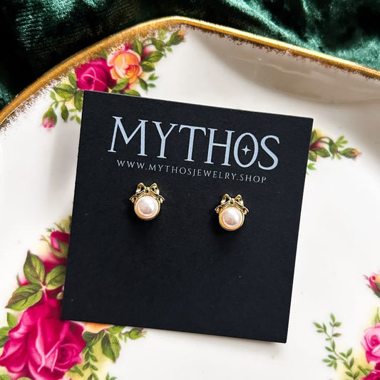 Doting Ribbon Stud Earrings